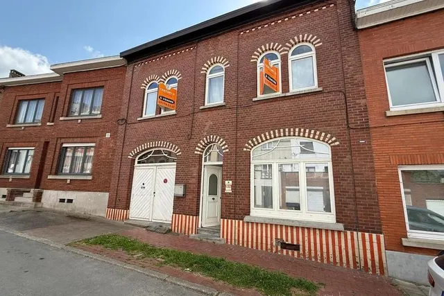 Maison à vendre à Pont-à-Celles – 1/4