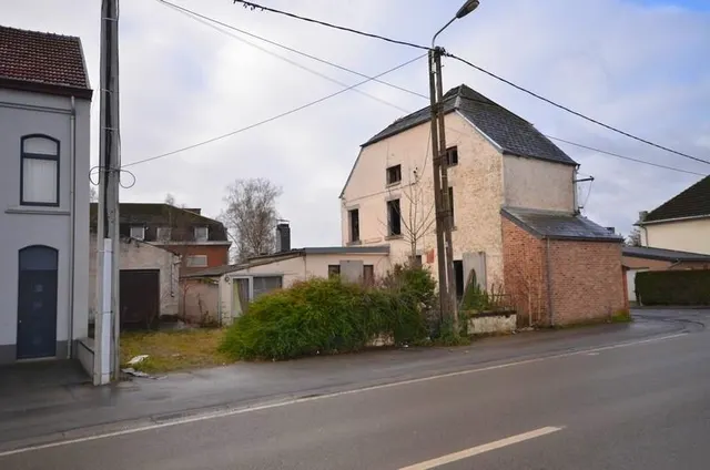 Maison à vendre à Mariembourg – 1/4