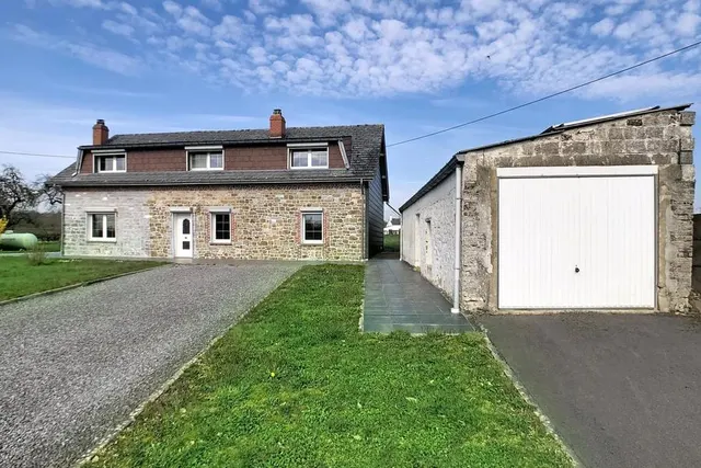 Maison à vendre à Momignies – 1/4