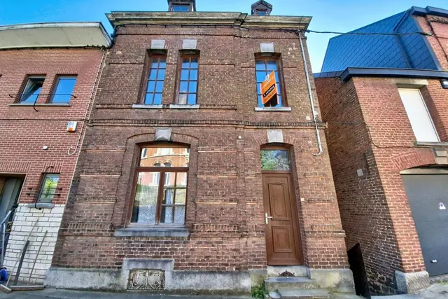 Maison à vendre à Thuin – 1/10