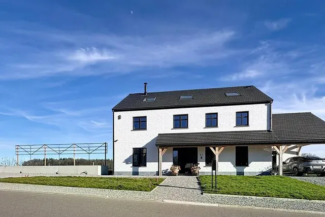 Huis te koop in Thy-Le-Château – 1/4