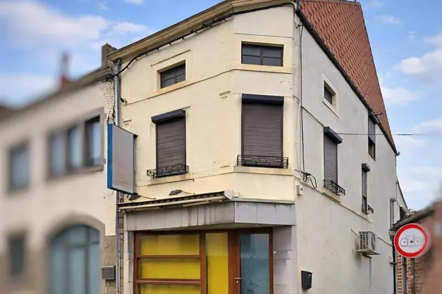 Huis te koop in Mettet – 1/4