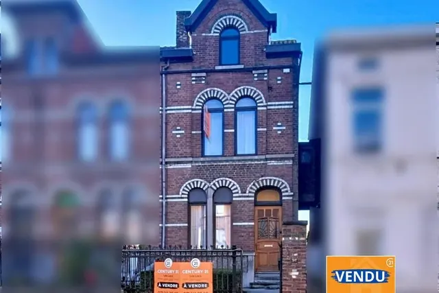 Maison à vendre à Marcinelle – 1/10