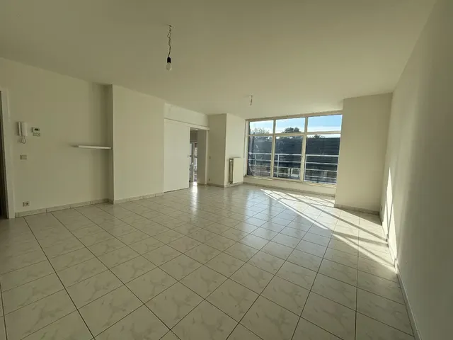 Appartement te koop in Meulebeke – 1/10