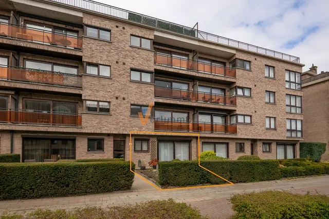 Appartement te koop in Schoten – 1/10