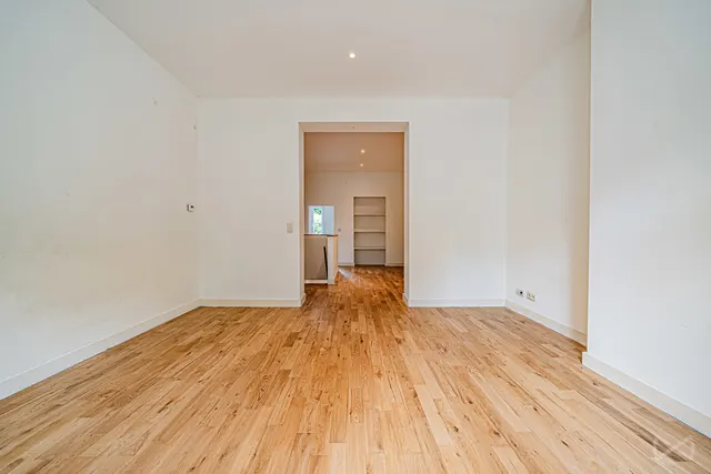 Appartement te koop in Jette – 1/10