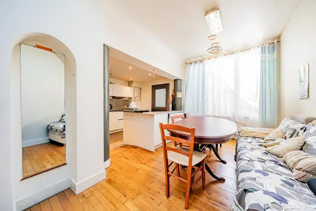 Appartement te koop in Evere – 1/10