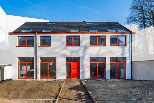 Appartement te koop in Schaerbeek – 1/9
