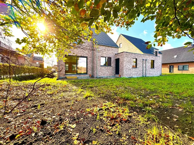Huis à vendre à Vlimmeren – 1/10