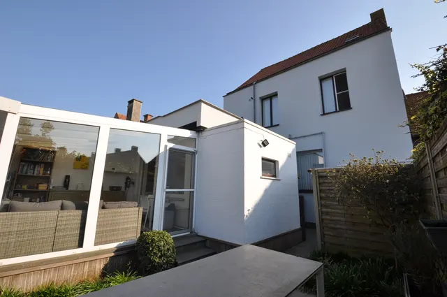 Herenhuis te koop in Zandvoorde – 1/10