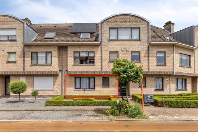 Appartement te koop in Boechout – 1/10