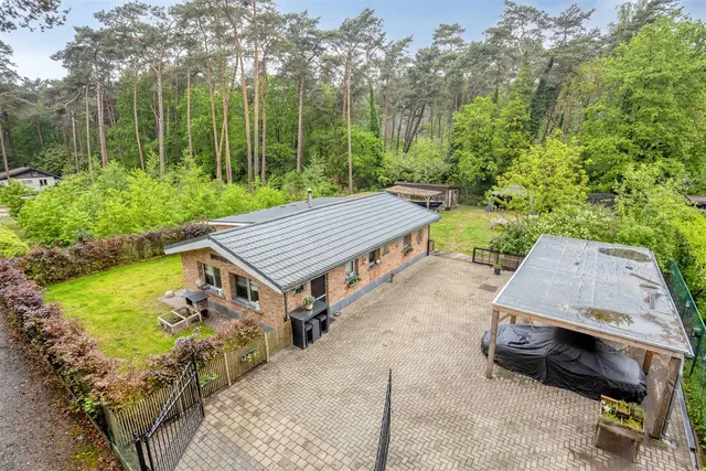 Huis te koop in Wechelderzande – 1/10
