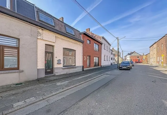 Huis te koop in Anderlues – 1/10