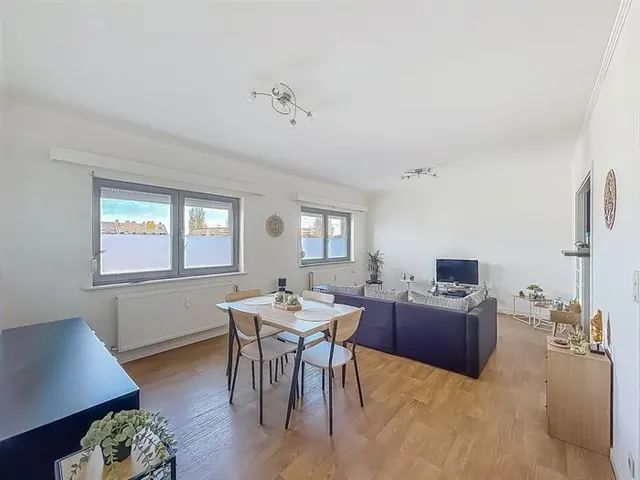 Appartement te koop in La Louvière – 1/10