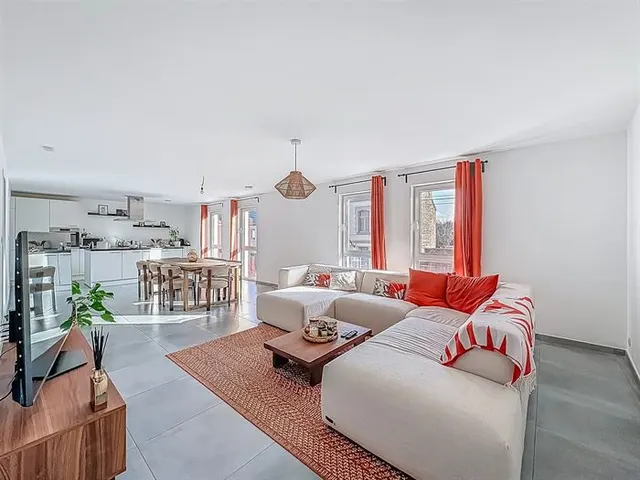 Appartement te koop in Ressaix – 1/10