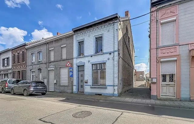 Huis te koop in Strépy-Bracquegnies – 1/10