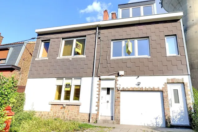 Huis te koop in Charleroi Marcinelle – 1/10