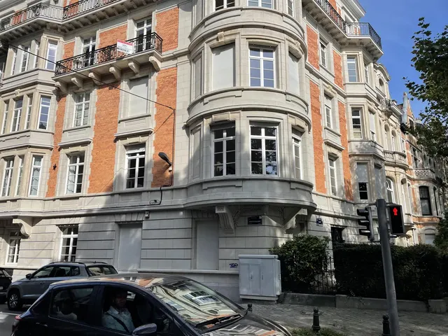 Appartement te koop in Ixelles – 1/10