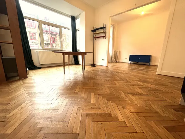 Appartement te koop in Forest – 1/10