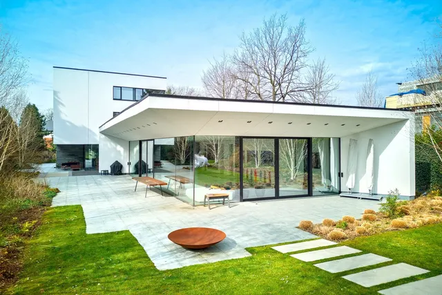 Huis te koop in Uccle – 1/4