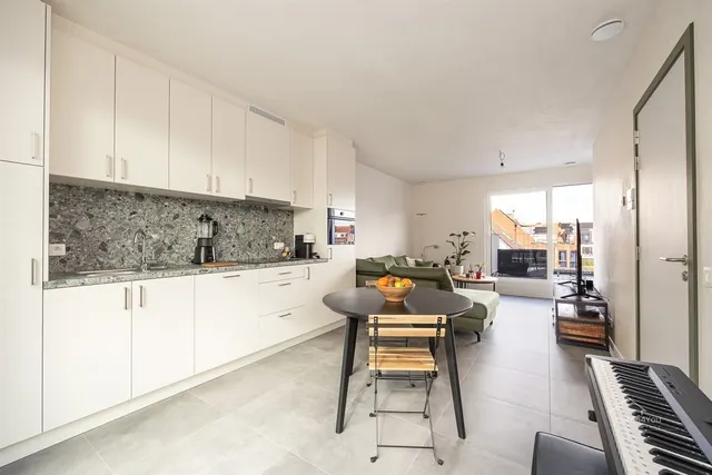 Appartement te koop in Mortsel – 1/10