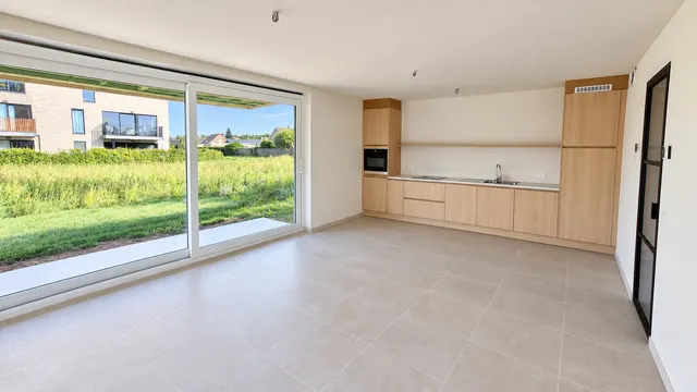 Appartement te koop in Zedelgem – 1/6