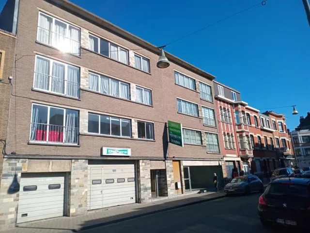 Maison à vendre à Anderlecht – 1/8