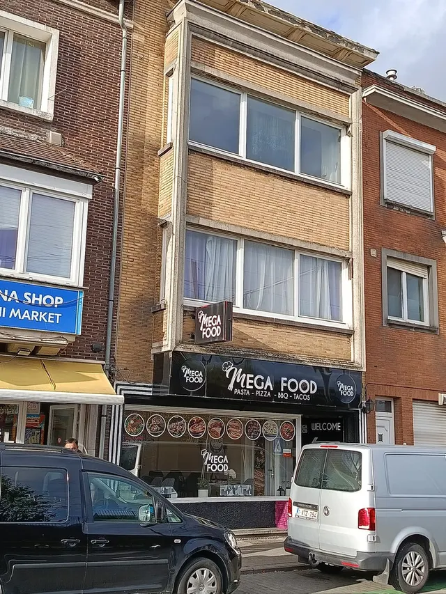 Appartementsgebouw te koop in Kortrijk – 1/5