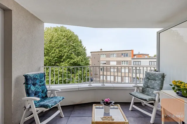 Appartement te koop in Zellik – 1/10