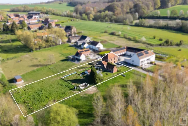Huis te koop in Elzele – 1/10