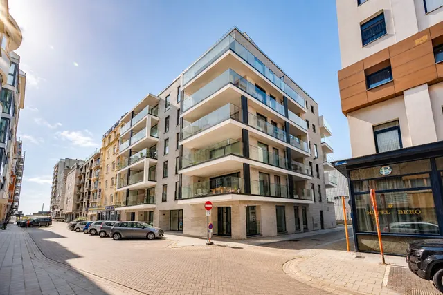 Appartement te koop in Oostende – 1/10
