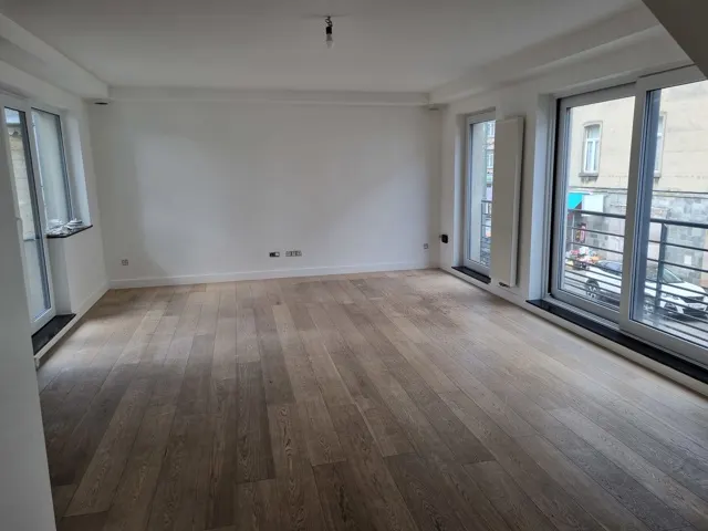 Appartement te koop in Schaerbeek – 1/10