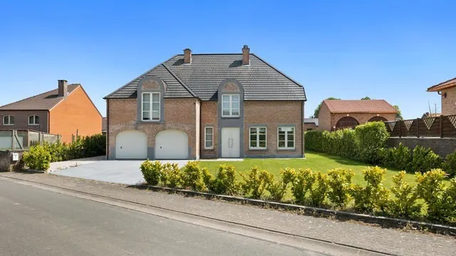 Huis te koop in Heers – 1/10