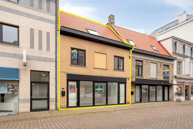 Huis te koop in Veurne – 1/10
