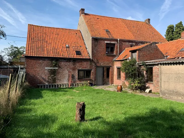 Huis te koop in Ichtegem – 1/7