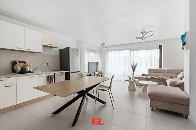 Duplex te koop in Sint-Pieters-Leeuw – 1/10