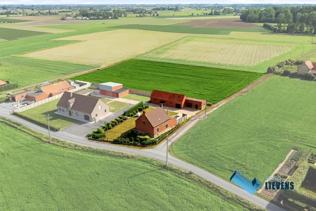 Hoeve te koop in Bovekerke – 1/9
