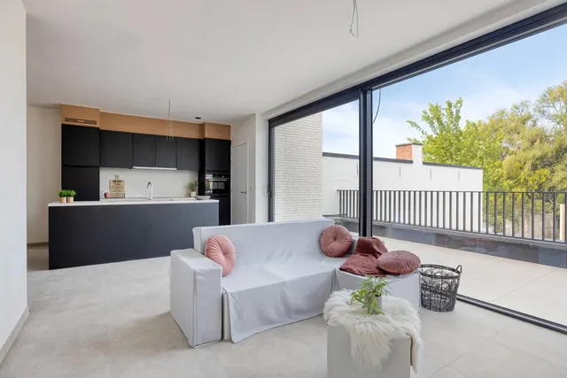 Appartement te koop in Roeselare – 1/10