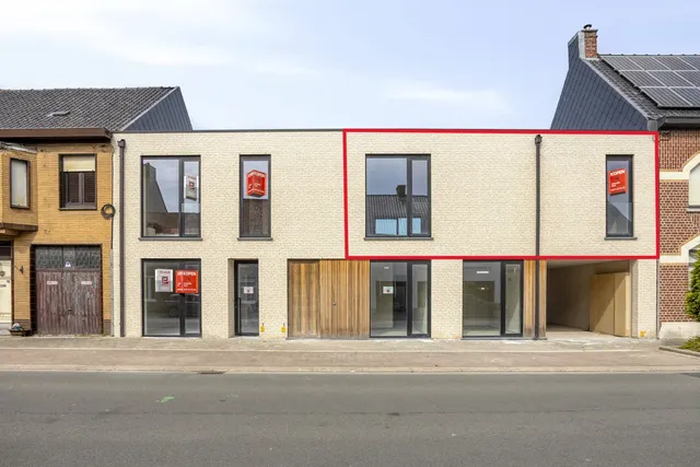 Appartement te koop in Roeselare – 1/8