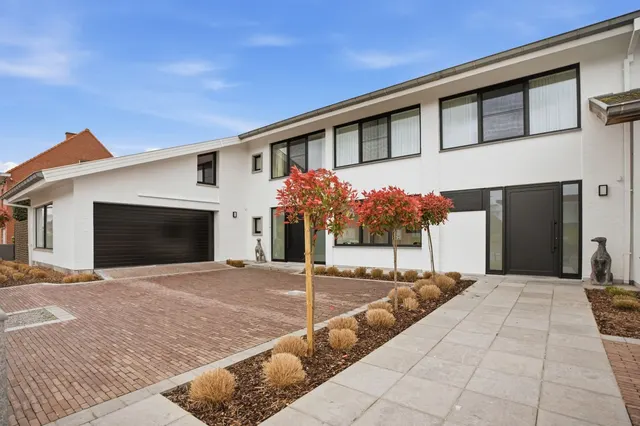 Villa te koop in Staden – 1/10