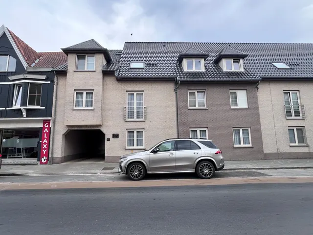 Appartement te koop in Eernegem – 1/10