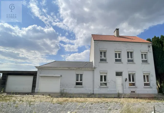 Huis à vendre à Velm – 1/10