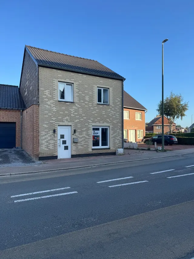 Huis à vendre à As – 1/10