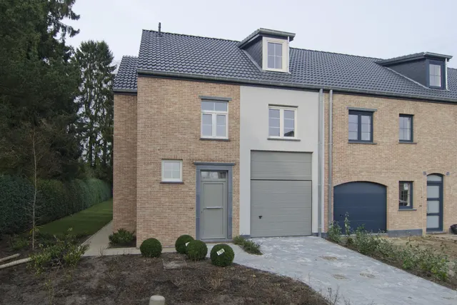 Huis te koop in Waterloo – 1/8