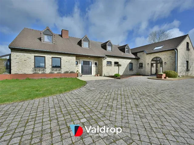 Maison à vendre à Vaux-sur-Sûre – 1/10