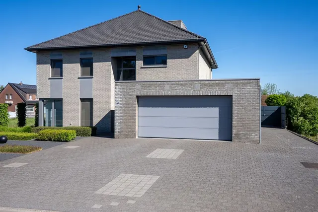 Huis te koop in Balen – 1/10