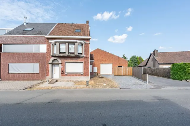 Huis te koop in Waregem – 1/10