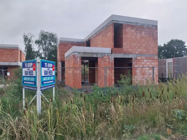 Huis te koop in Olmen – 1/8