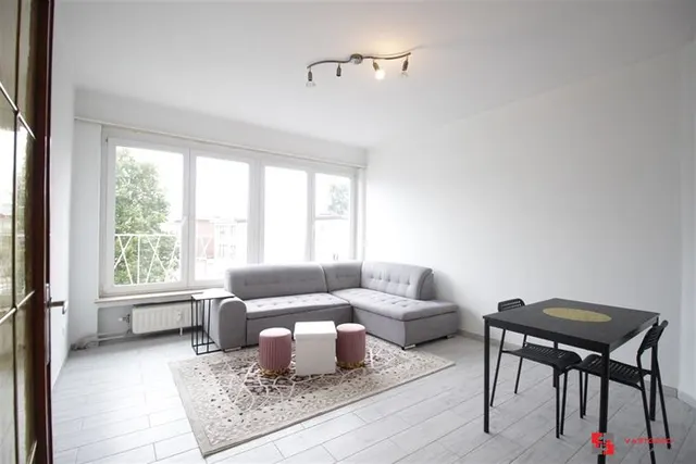 Appartement à vendre à Antwerpen – 1/8