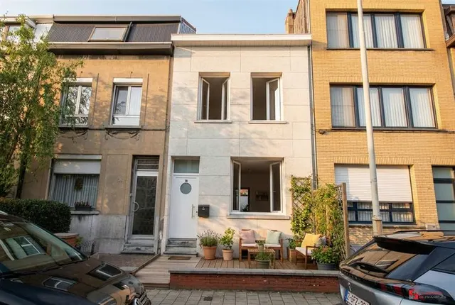 Villa à vendre à Antwerpen – 1/10
